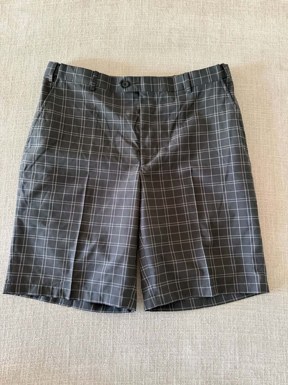 Jos. A. Bank Leadbetter Golf Plaid Shorts Size 36